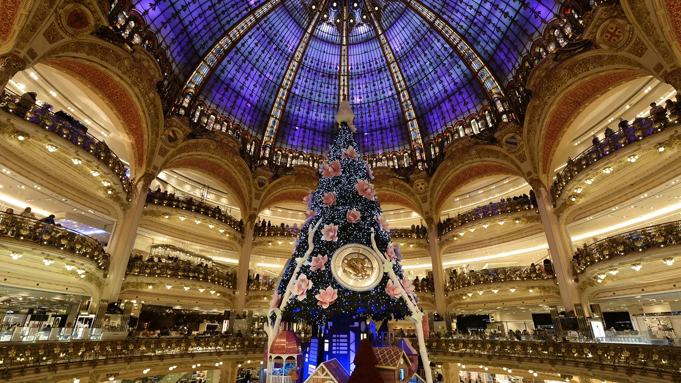 Galeries Lafayette Karácsonyfa, karácsonyfa, párizs, karácsony