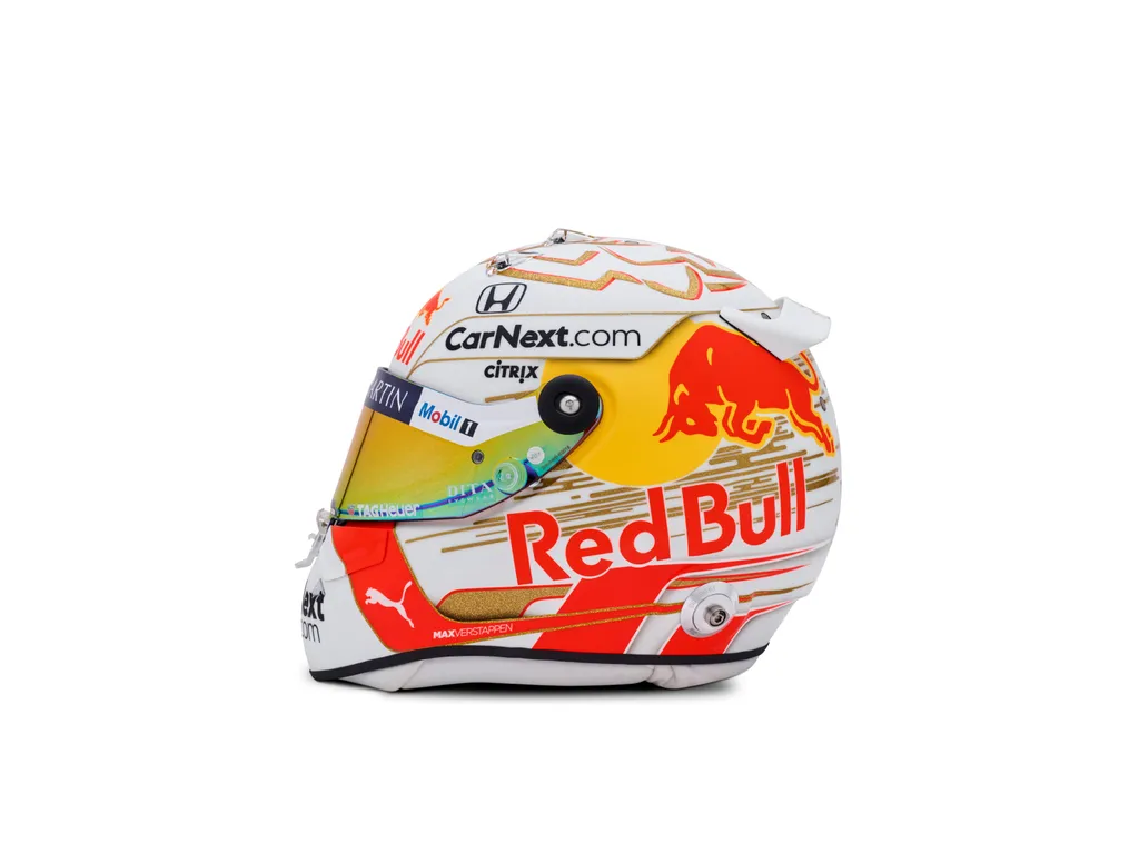 Forma-1, Red Bull Racing, Max Verstappen sisakja 