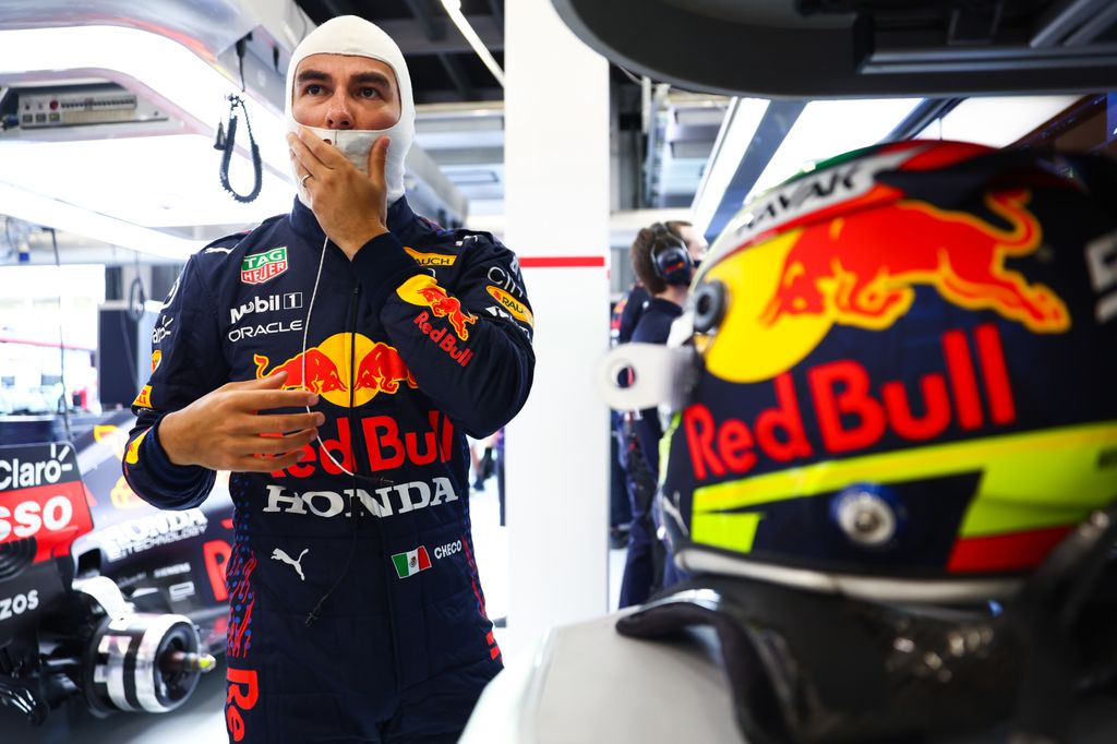 Forma-1, Sergio Pérez, Red Bull, Szaúd-arábiai Nagydíj 2021, péntek 