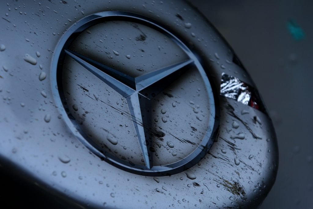 Forma-1, Mercedes-AMG Petronas, Japán Nagydíj, Mercedes logo 