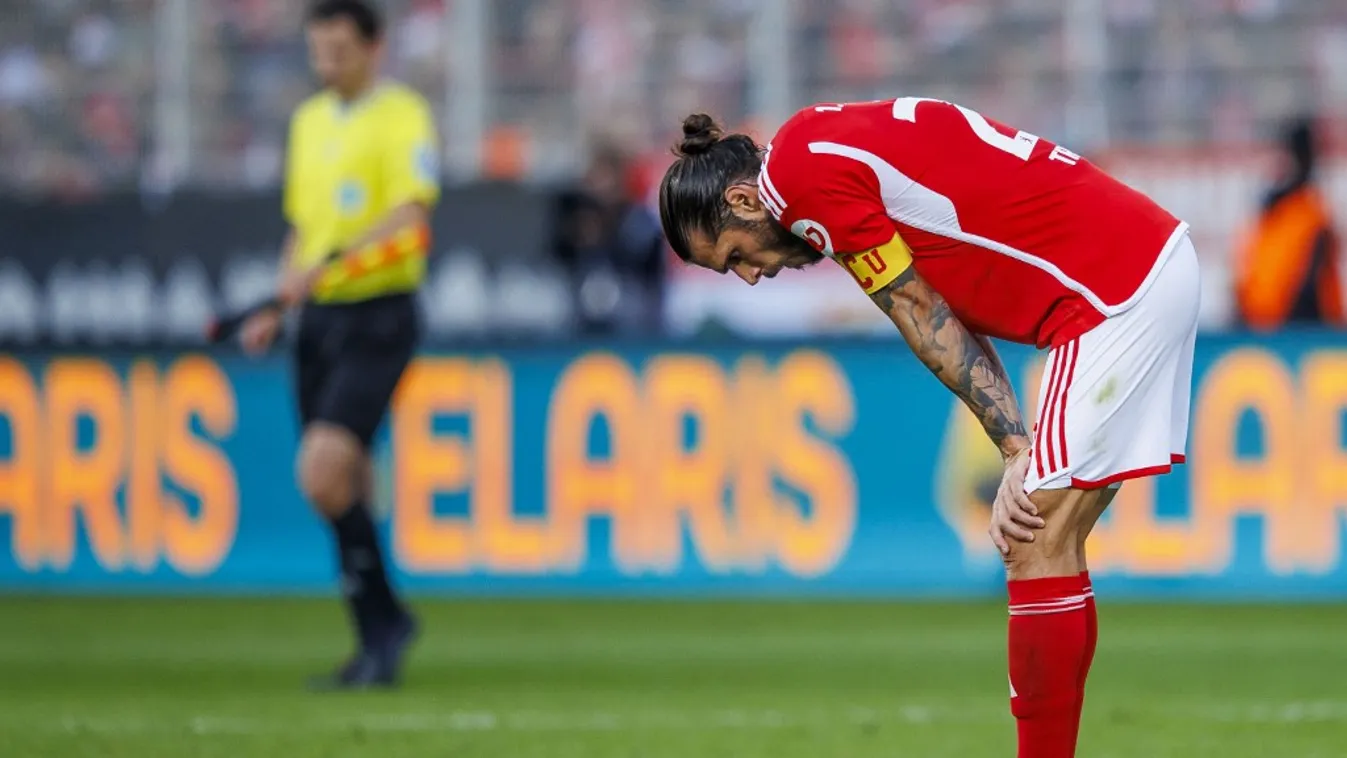 1. FC Union Berlin - VfB Stuttgart Sports Bundesliga disappointed Disappointment soccer Horizontal 