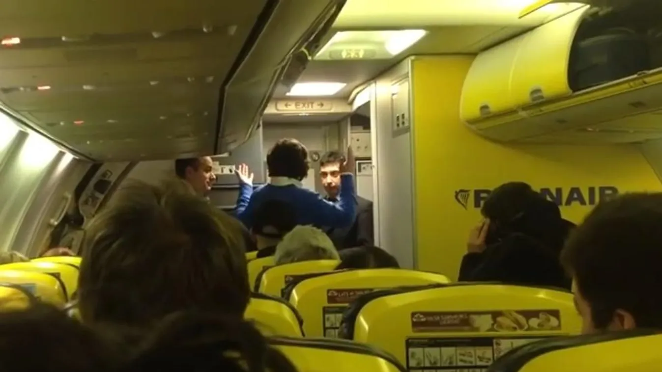 Étlen-szomjan vártak az utasok fél napot a Ryanair gépének indulására Londonból Portóba 2014. feburár 14-én 
