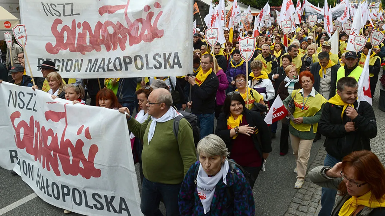 Kormányellenes tüntetés Lengyelországban, Varsó