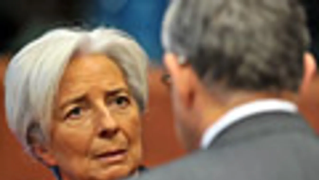 Christine Lagarde, IMF, Az IMF régi szennyesét teregeti ki a bepöccent közgazdász