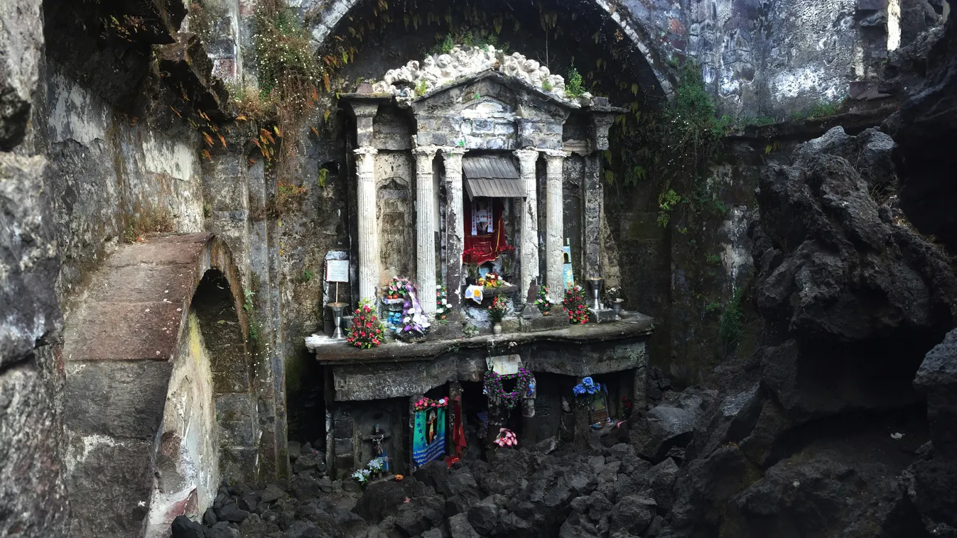 San Juan Parangaricutiru Paricutin vulkán templom Mexikó 