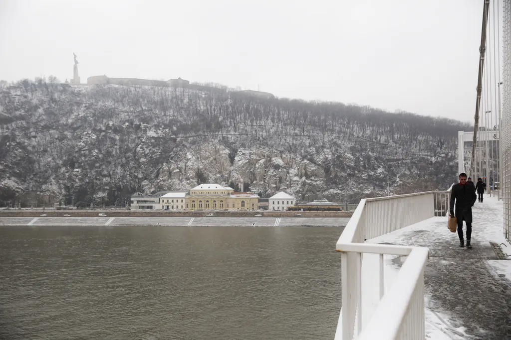 havazás, Budapest, hó, havas város, sószórás, takarítás 