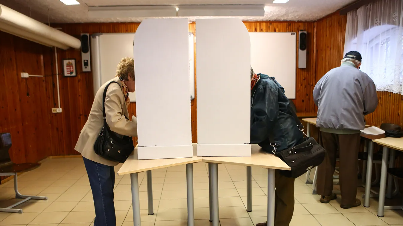 választás 2014 szavazás fülke 
