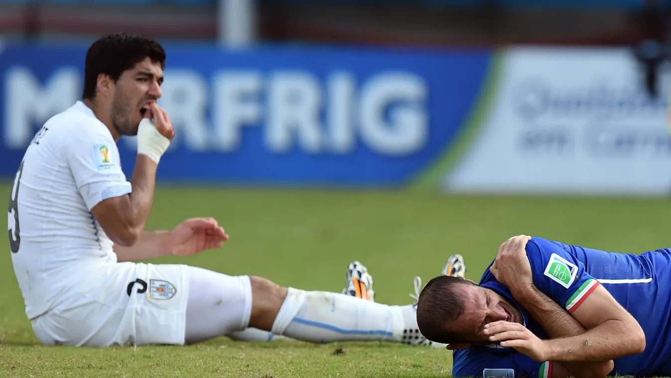 Harapós kedvében volt az uruguayi játékos, Luis Suarez 