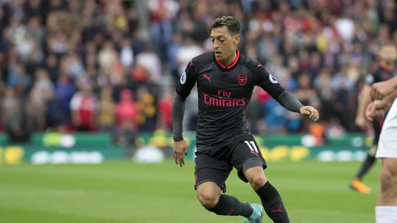 Özil, Arsenal 