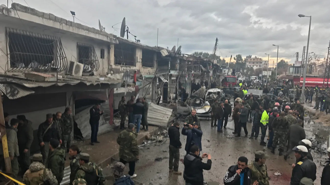 Autóba rejtett pokolgép robbant Szíriában 
