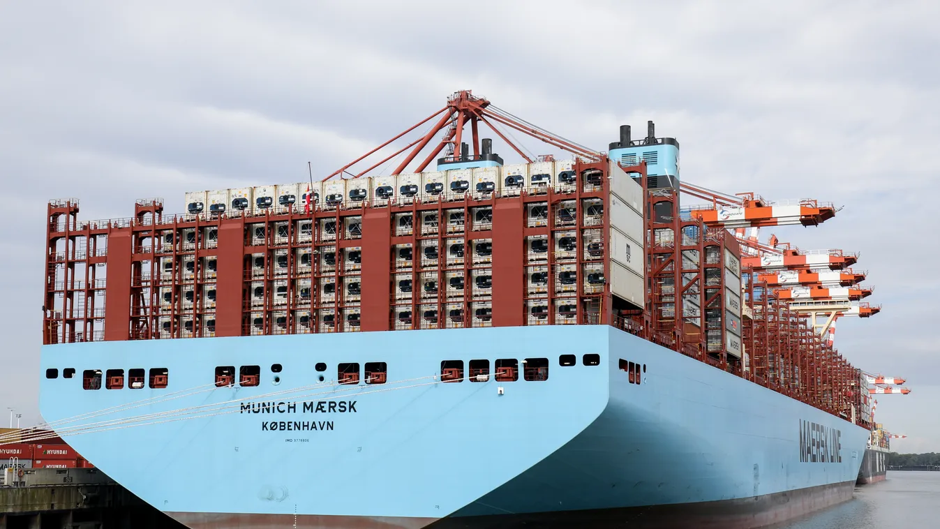 Maersk konténerszállító hajó 