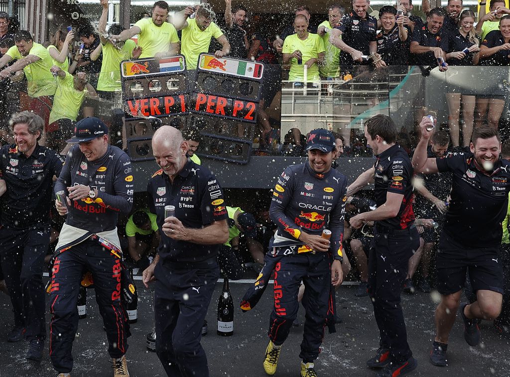 Forma-1, Max Verstappen, Sergio Pérez, Red Bull, Spanyol Nagydíj 2022, futam 