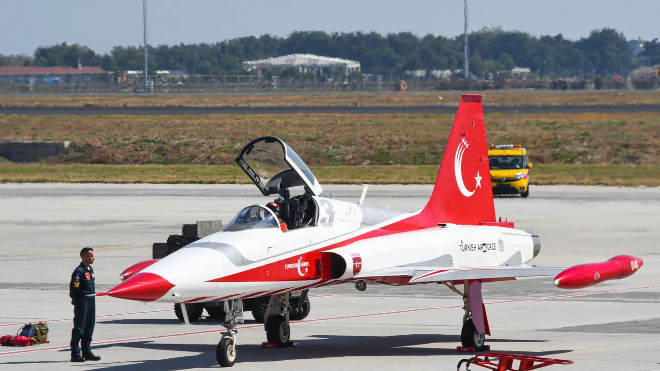 Turkey Teknofest jet aircraft airplane Horizontal 