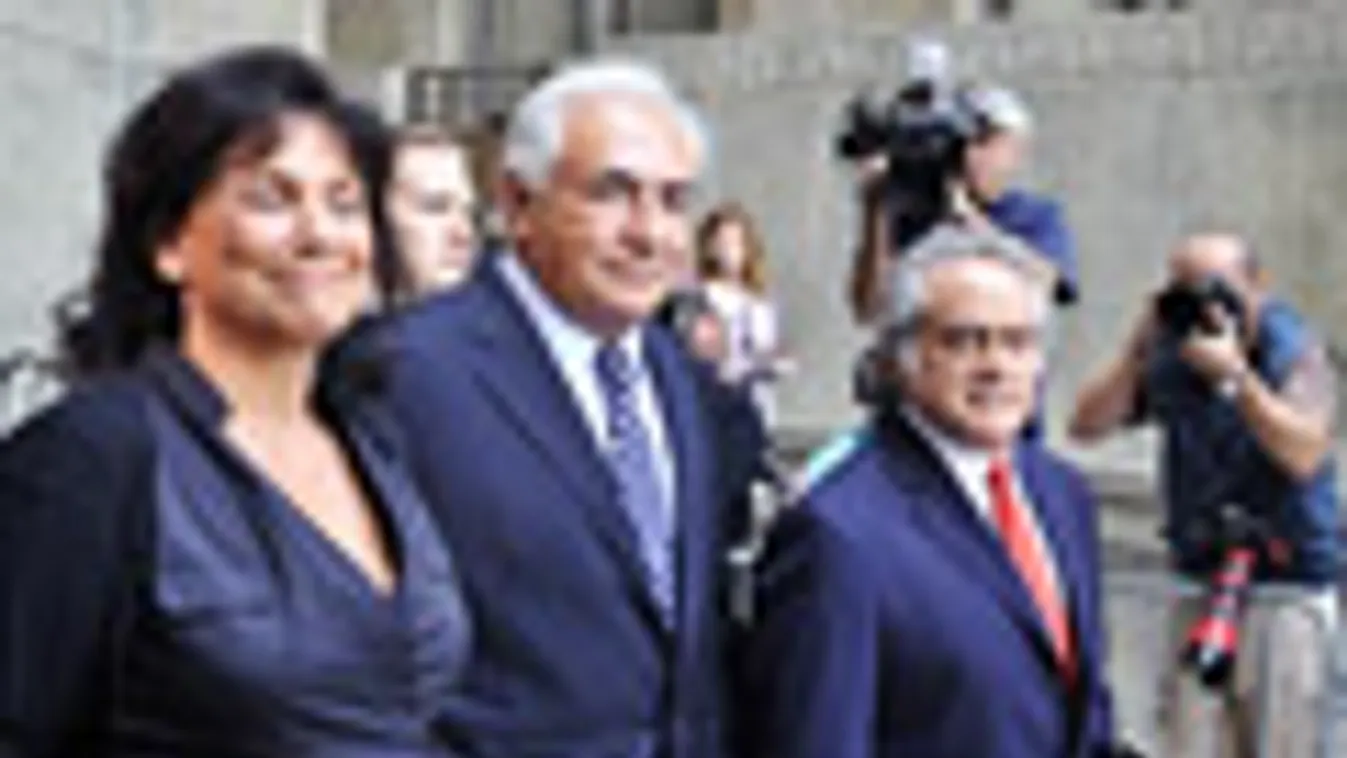 Ejtették a Strauss-Kahn ellen szexuális erőszak miatt emelt vádat, IMF vezér