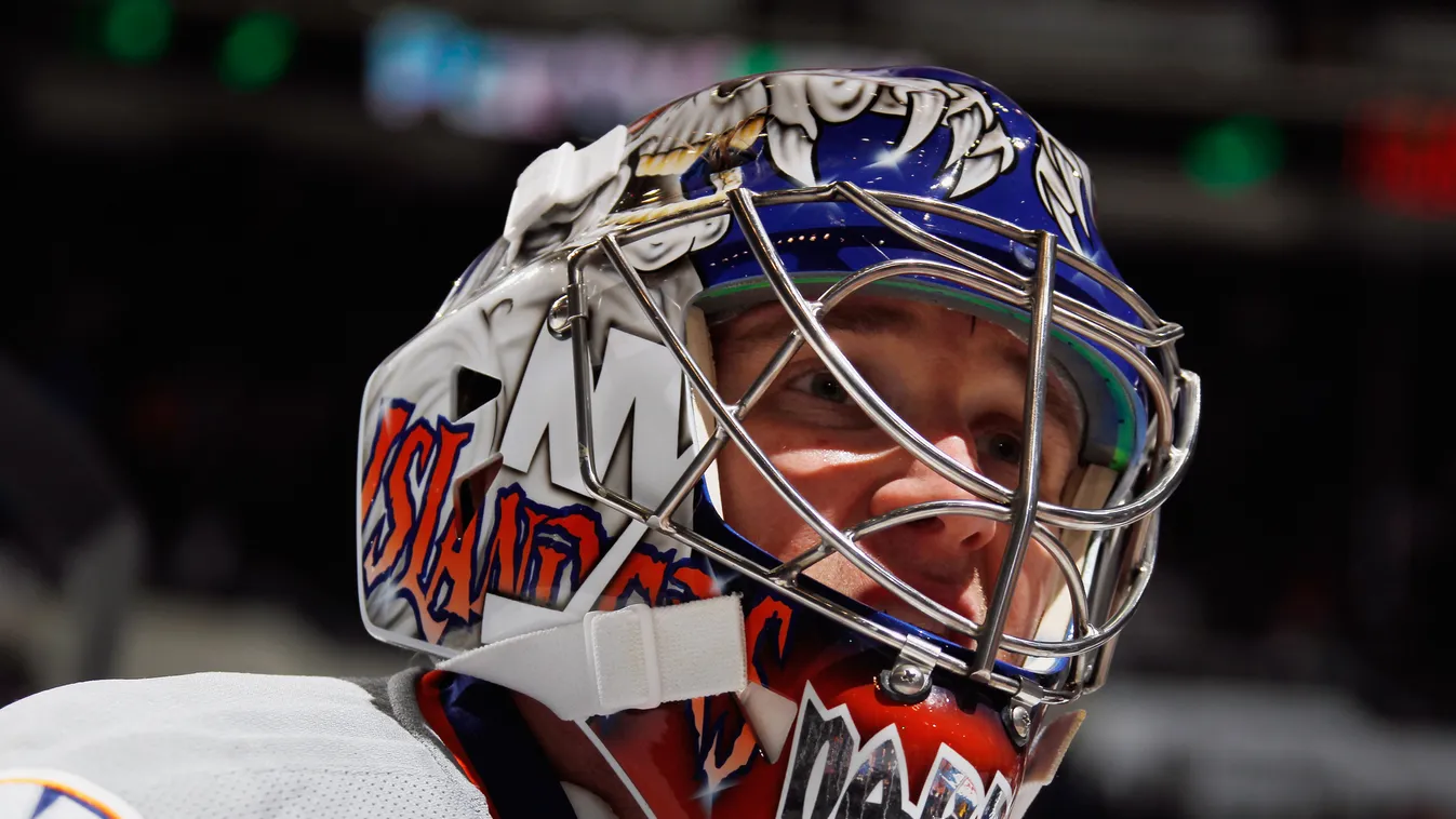 Columbus Blue Jackets v New York Islanders GettyImageRank2 ICE SPORT HORIZONTAL ICE HOCKEY Following USA New York State Evgeni Nabokov Uniondale National Hockey League Columbus Blue Jackets New York Islanders PORTRAIT Shutout Hockey Skating Following USA 