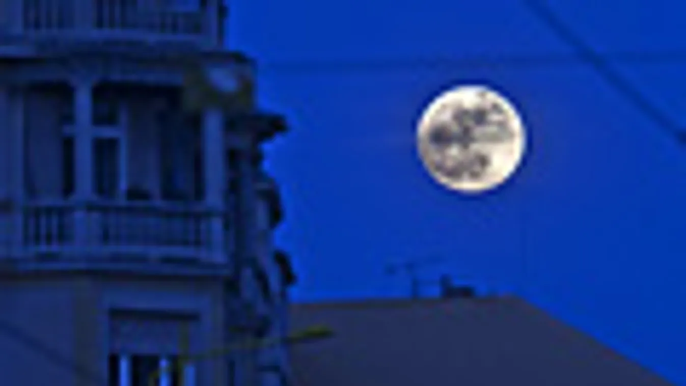 szuperhold, A Hold Budapest felett. Az idei év legfényesebb és legnagyobb holdtöltéje volt május 5-én 