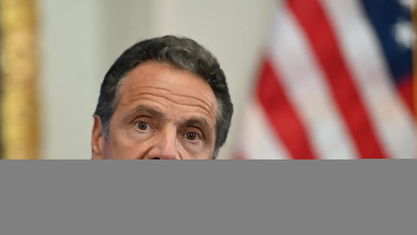 Andrew Cuomo, New York állam kormányzója zaklatás  Horizontal HEADSHOT 