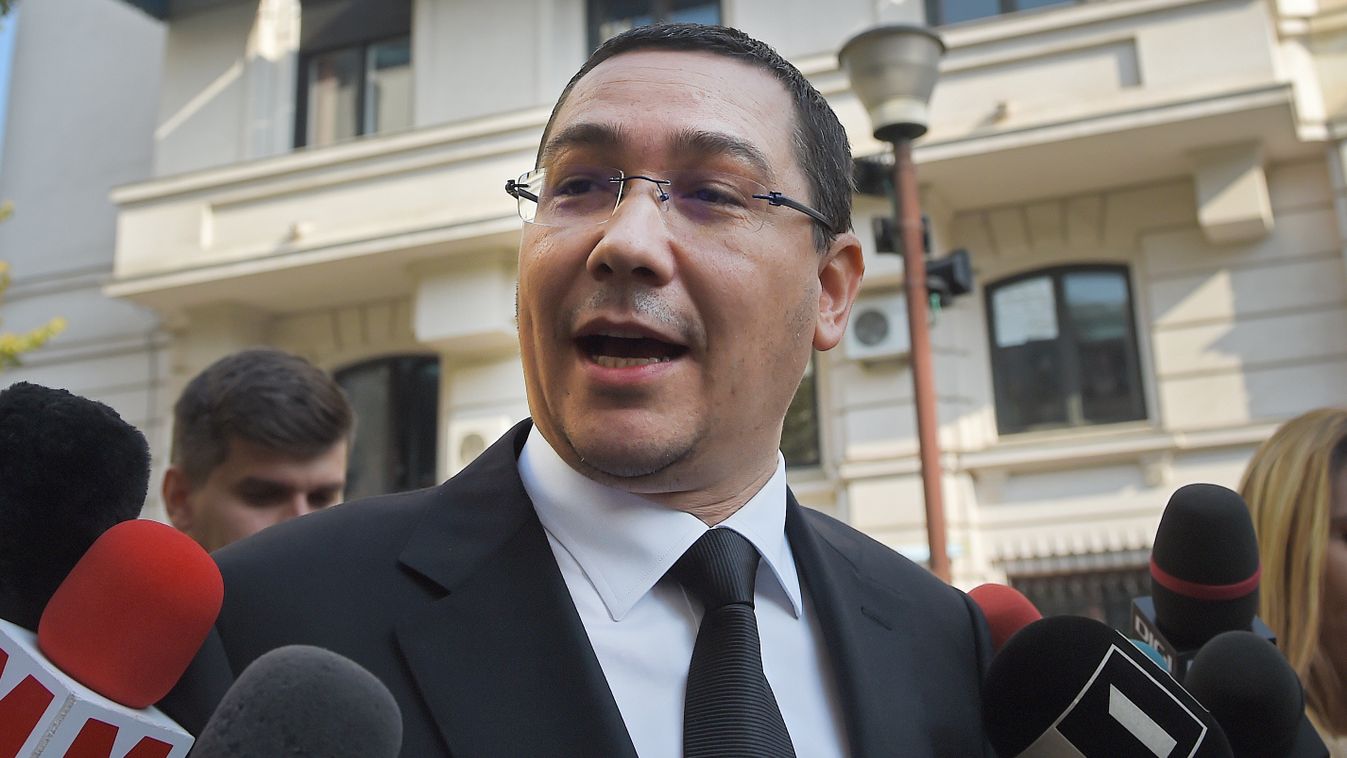 Horizontal Former prime minister Victor Ponta addresses journalists as he exits the High Court of Cassation and Justice in Bucharest on November 6, 2015, as he was quoted on the dossier Turceni-Rovinari, charged with forgery of documents under private sig