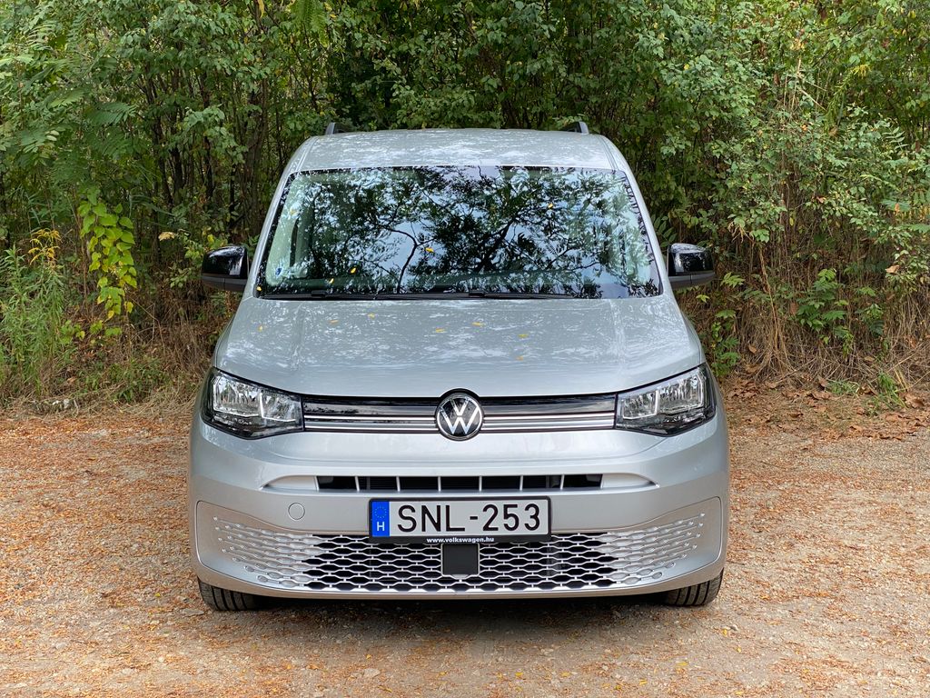 Volkswagen Caddy Maxi teszt (2021) 