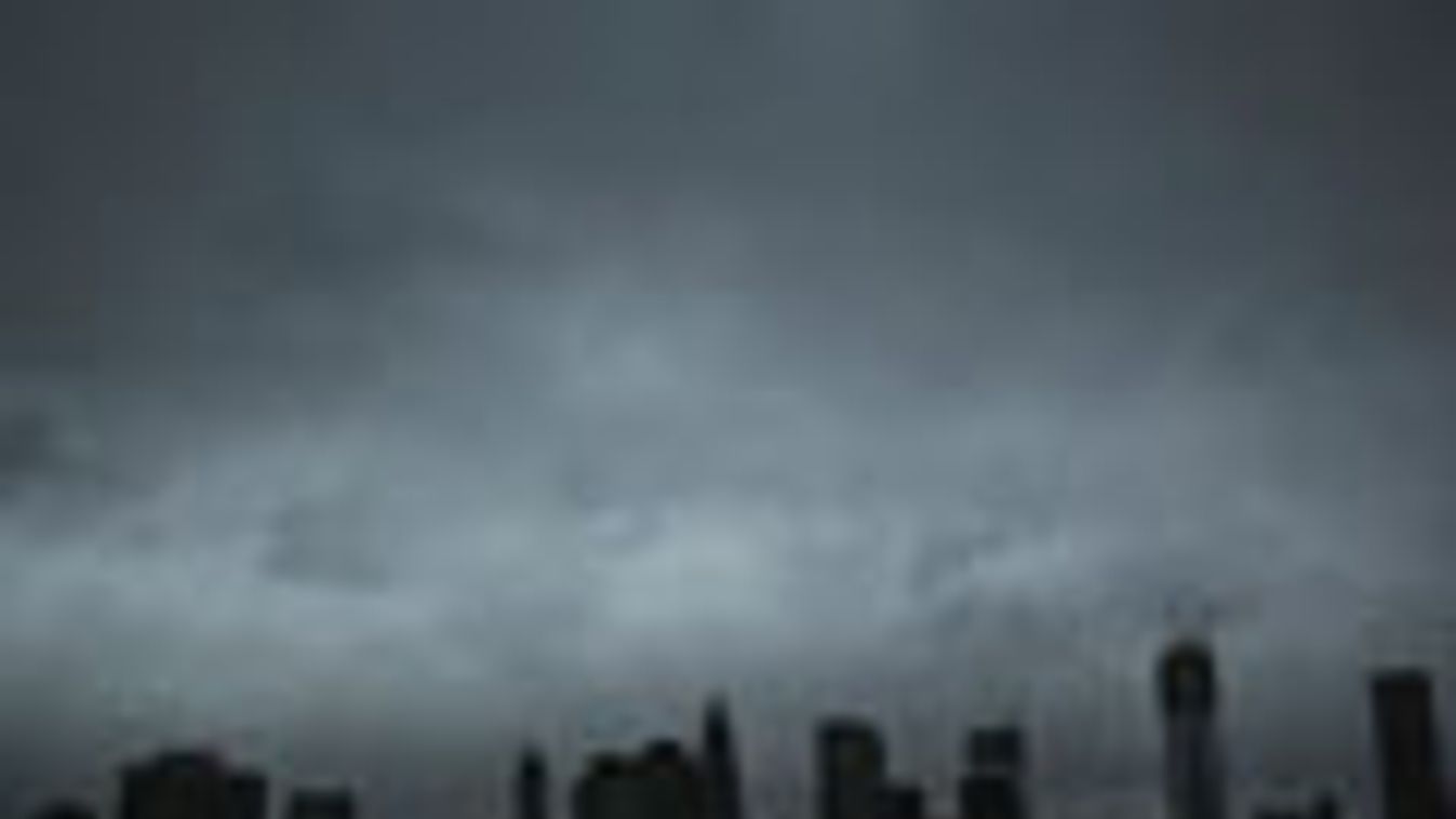 Sandy hurrikán, Egyesült Államok, New York, Manhattan viharfelhőkkel