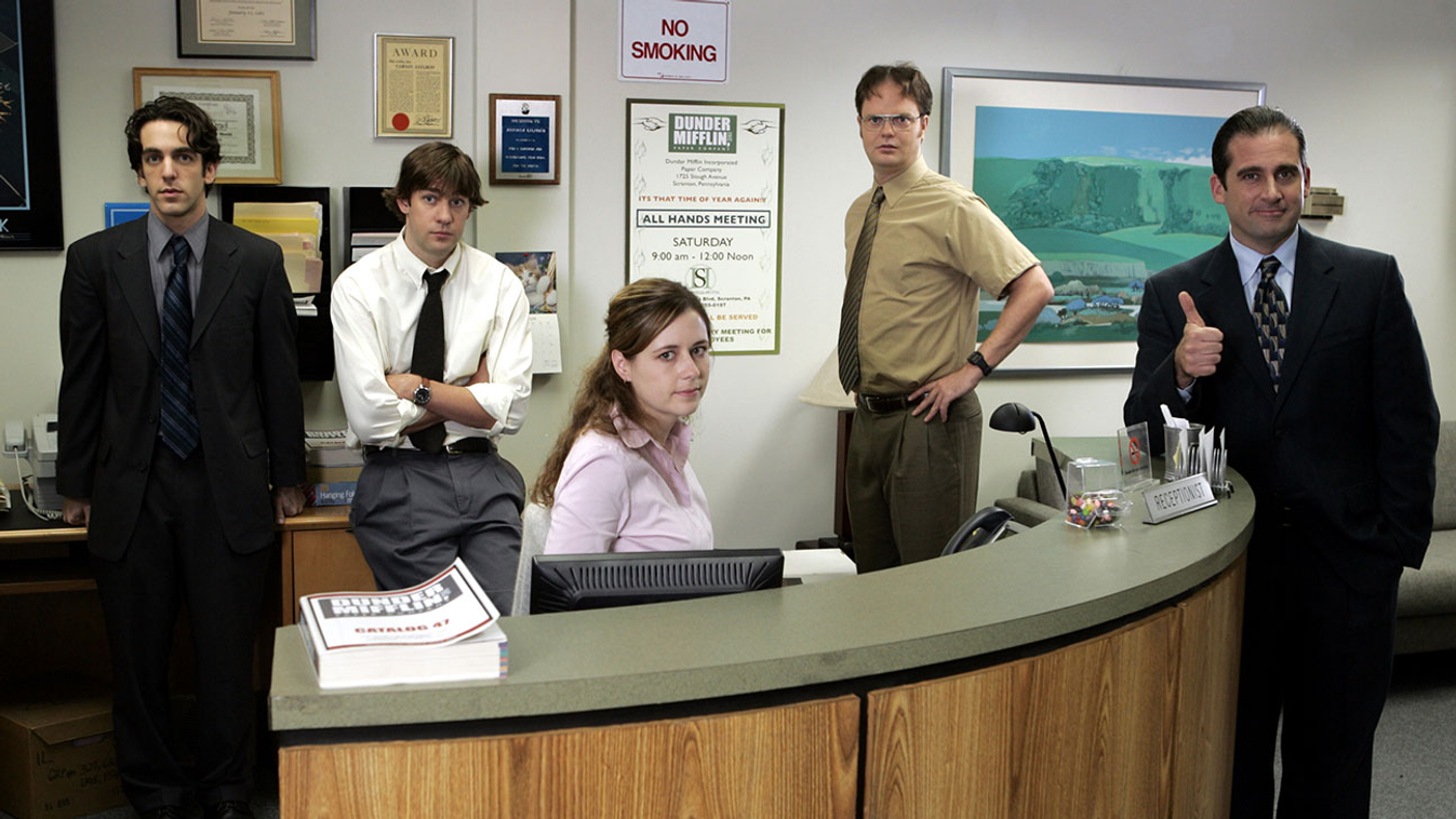 The Office: An American Workplace (NBC) season 1
Spring 2005
Shown: B.J. Novak (as Ryan Howard), John Krasinski (as Jim Halpert), Jenna Fischer (as Pam Beesley), Rainn Wilson (as Dwight Schrute), Steve Carell (as Michael Scott) 