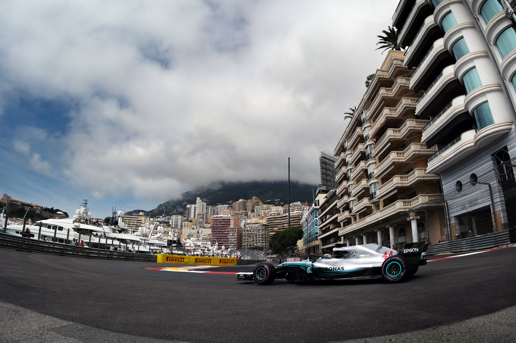 A Forma-1-es Monacói Nagydíj csütörtöki napja, Lewis Hamilton, Mercedes 