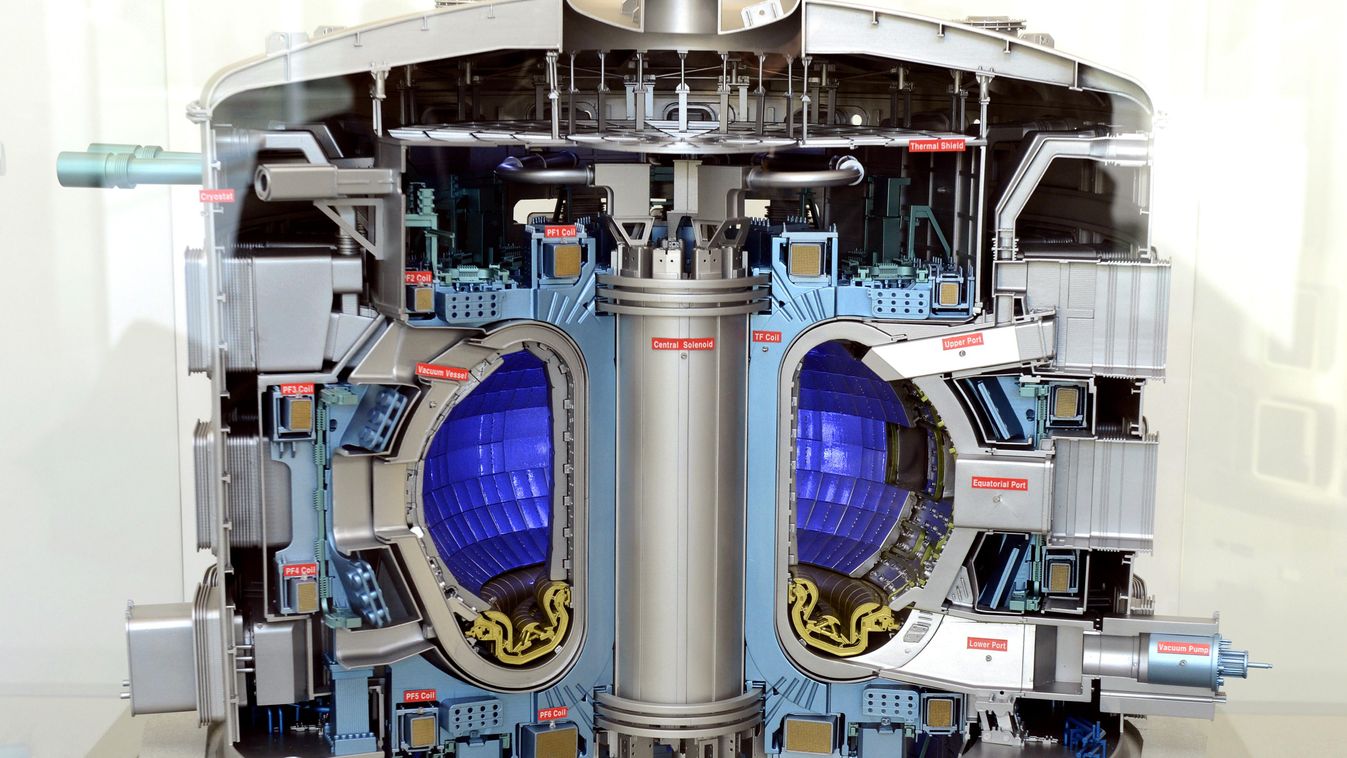 ITER fúziós erőmű makettje 