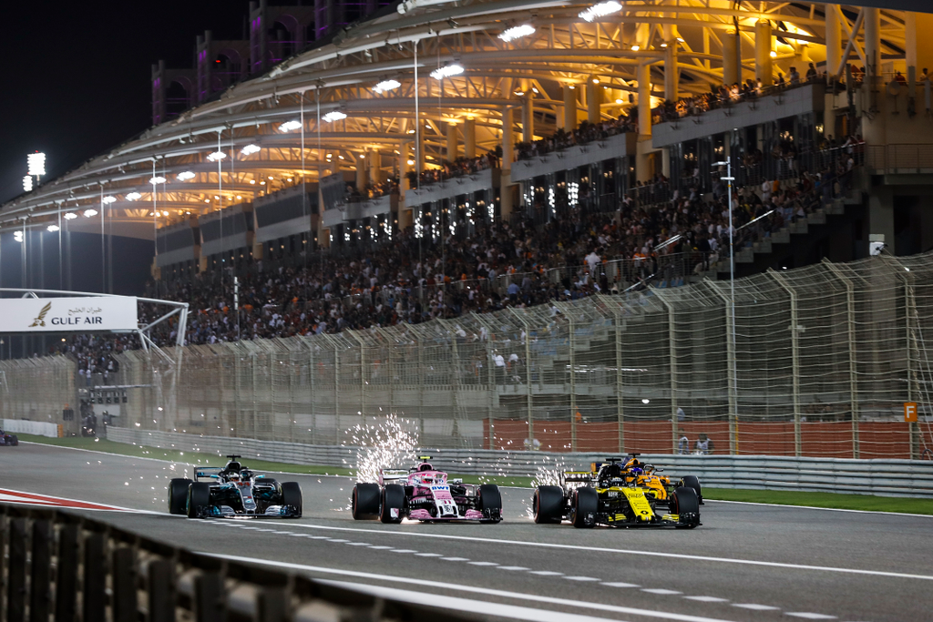 A Forma-1-es Bahreini Nagydíj, Nico Hülkenberg, Renault Sport Racing, Esteban Ocon, Force India, Lewis Hamilton, Mercedes-AMG Petronas 