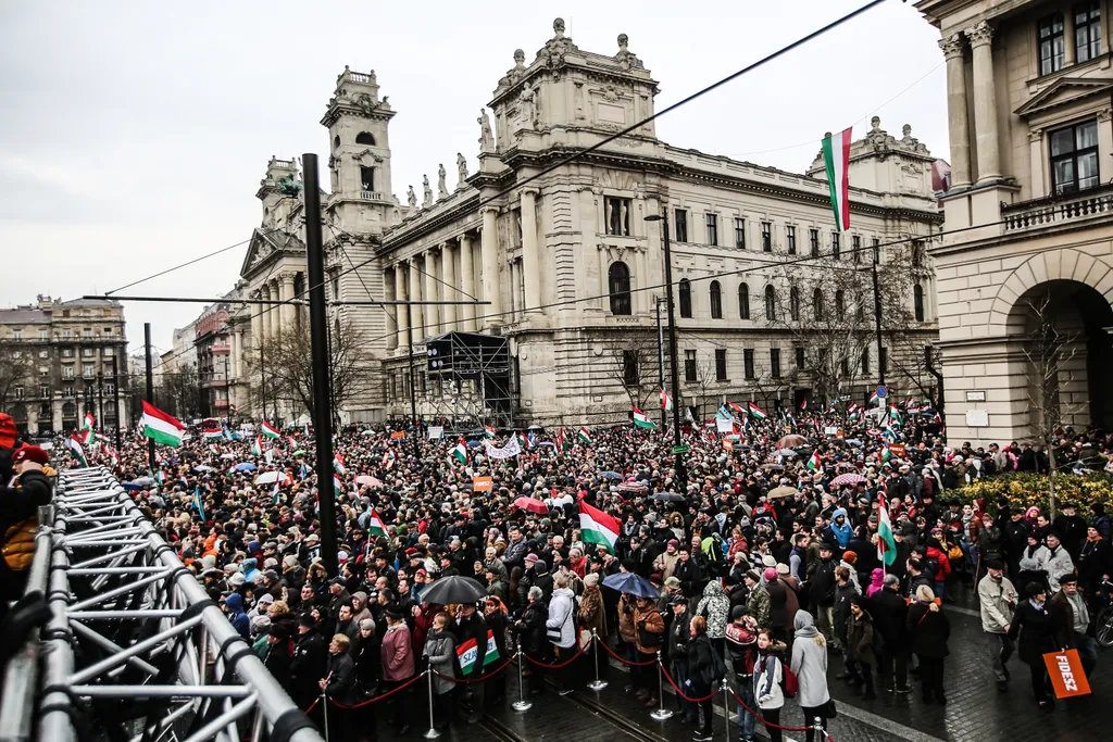 Békemenet 2018.03.15. Budapest, Kossuth tér 