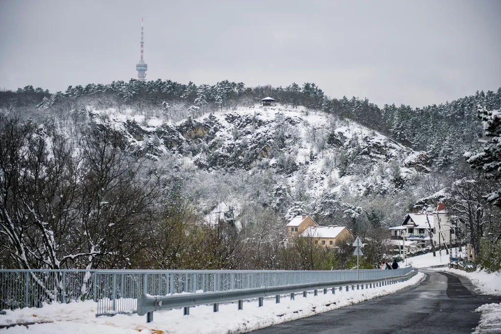 Havazás, hó, hóesés, Pécs, időjárás 