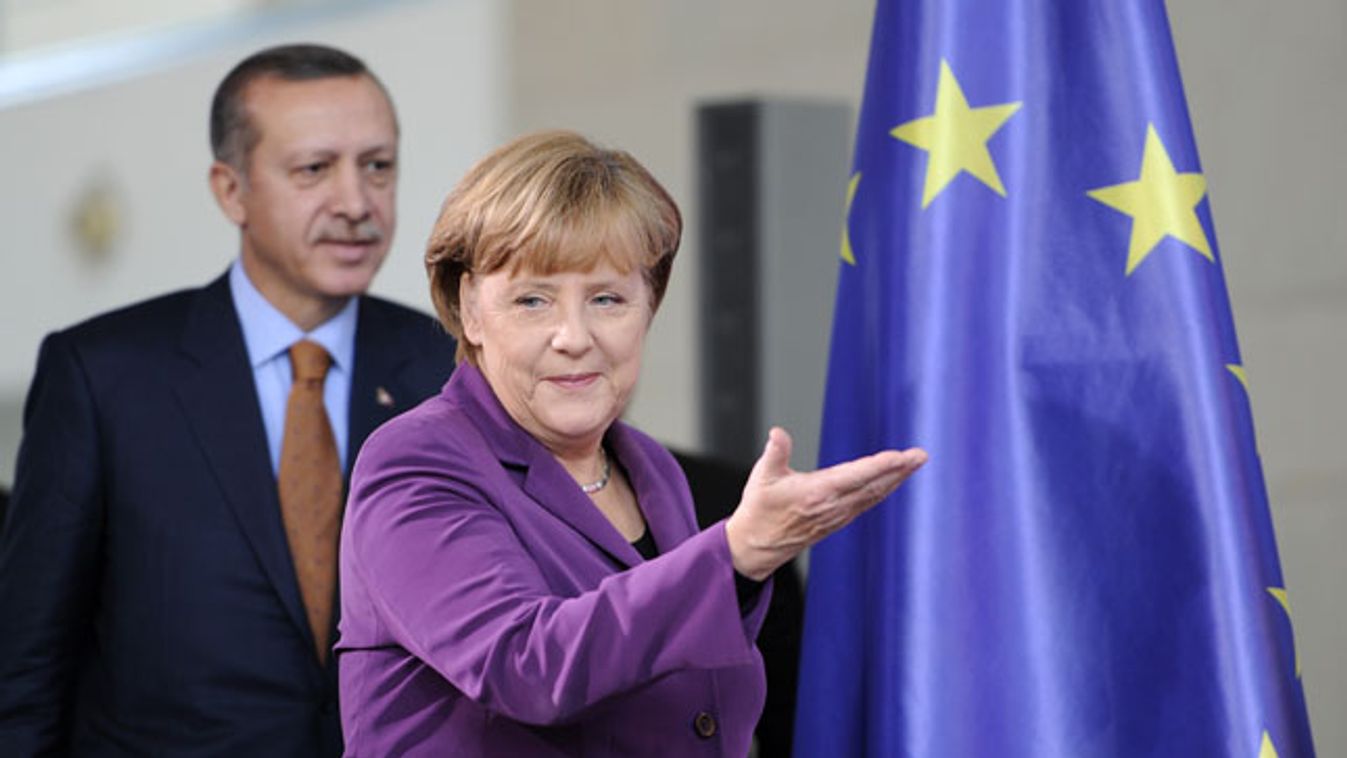 görög válság, adósságválság, népszavazás, megszorító csomag, adósság elengedés,  Angela Merkel, Recep Tayyip Erdogan, 50 évvel korábban kezdődött meg a török bevándorlás Németországba, megemlékezés 