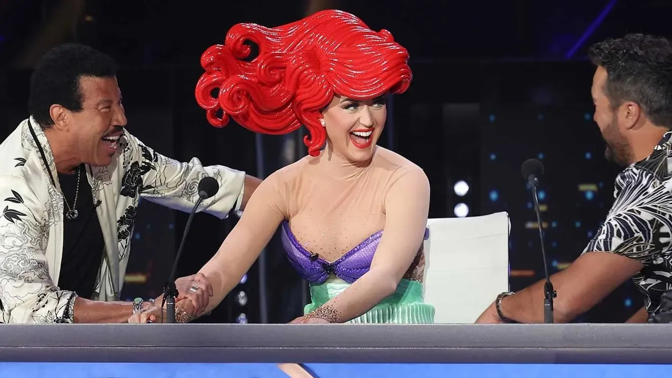 Katy Perry mint kis hableány az American Idolban 