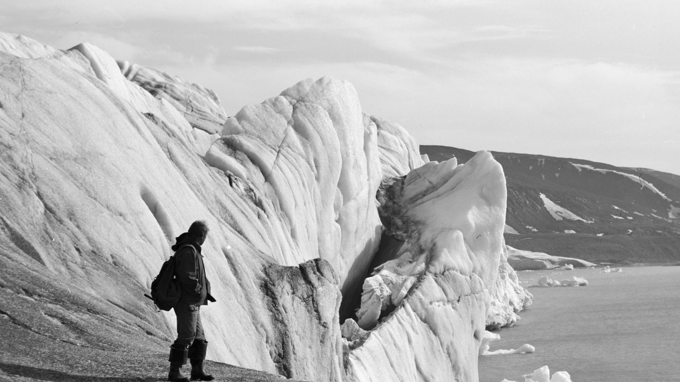 Spitzbergen  Environmentalist HORIZONTAL 