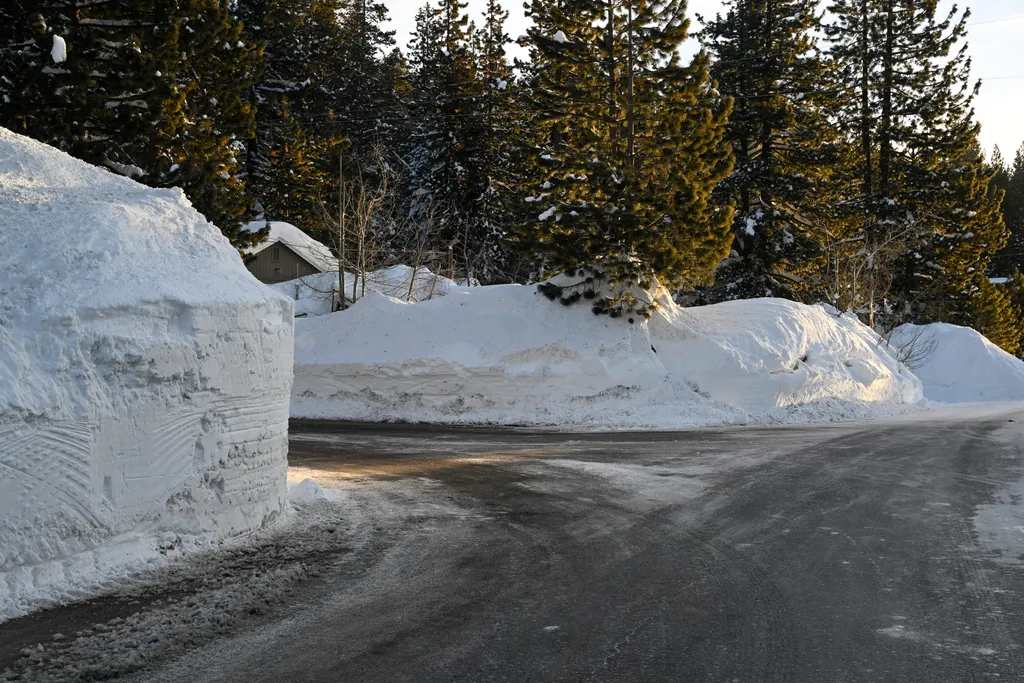 Rekordközeli hómennyiséget hozott Kaliforniába az elmúlt napok havazása, galéria, 2023 
