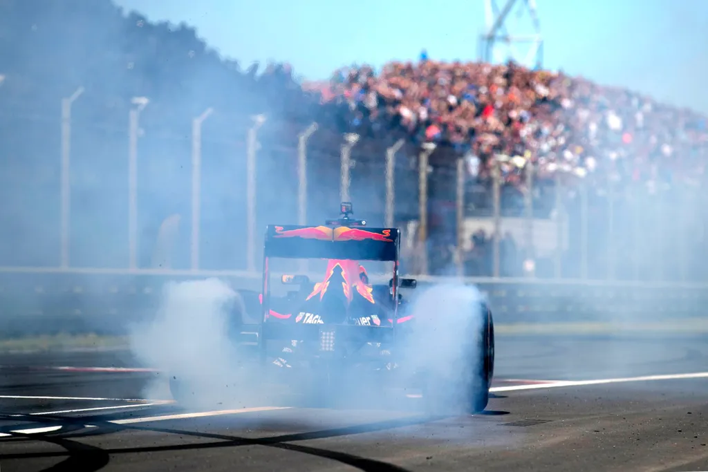 A Forma-1-es Red Bull Racing bemutatója a hollandiai Zandvoortban, Max Verstappen 