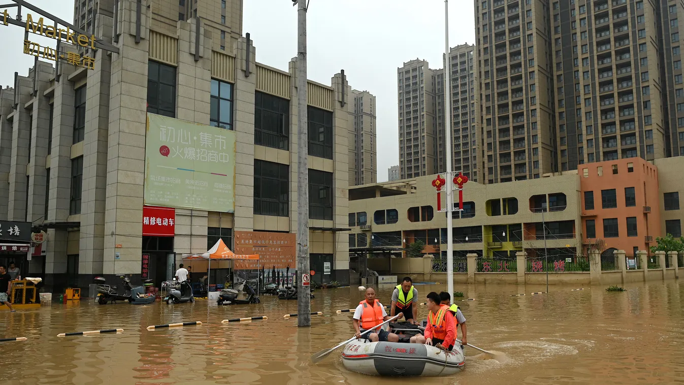 kínai áradások, víz, eső, áradás 
