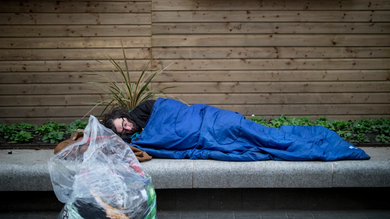 hajléktalanság, szegénység, anglia, válság 