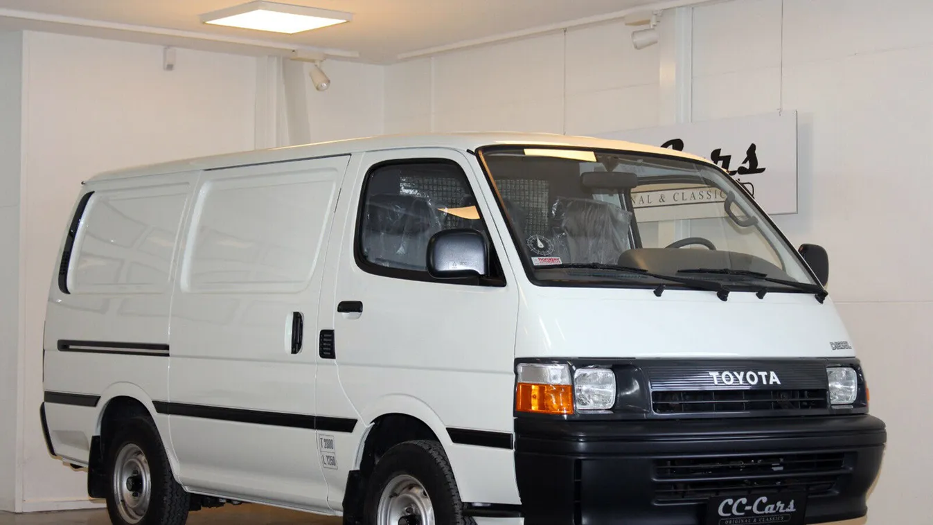 Toyota Hiace 