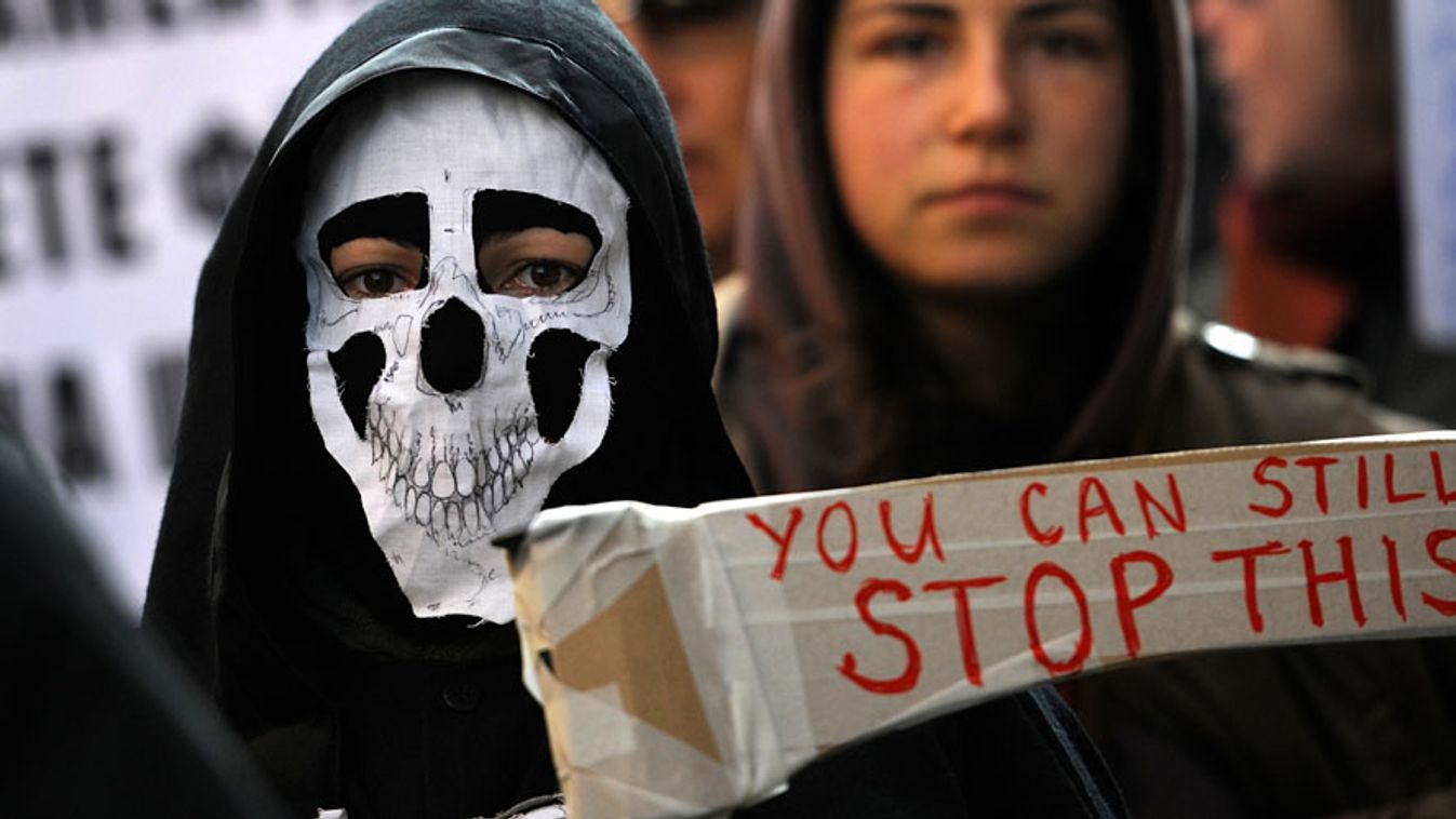 Palagáz kitermelés ellen tiltakozók Szófiában, a Chevron fúrótornyokat létesített Bulgáriában