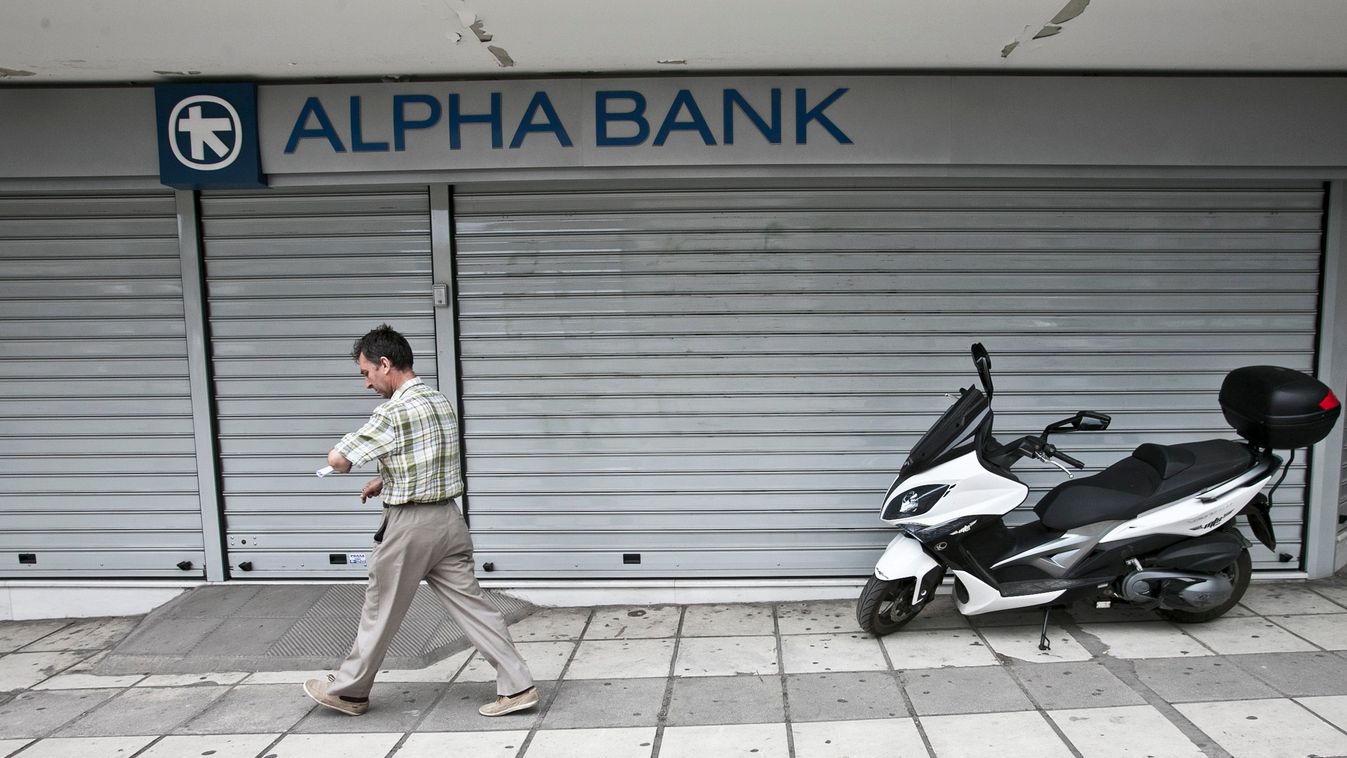 Szalonikiben is zárva tartanak a bankfiókok Görögország csődje miatt. A bankautómatákból folyszámlánként 60 € készpénzt lehet felvenni.
Fotó:Dudás Szabolcs 