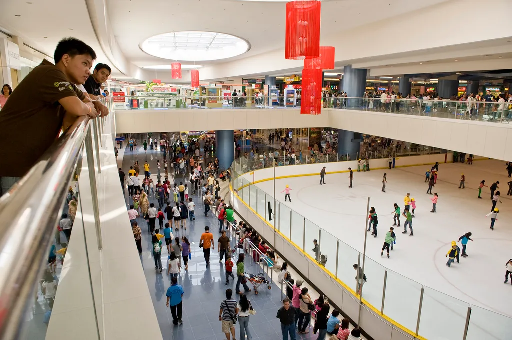 A világ 10 legnagyobb plázája, SM Mall of Asia 
