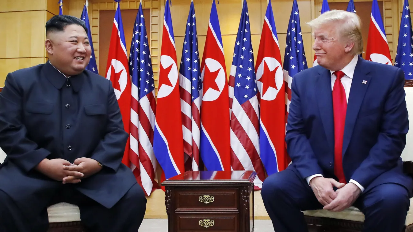 Trump és Kim Dzsong Un találkozója 