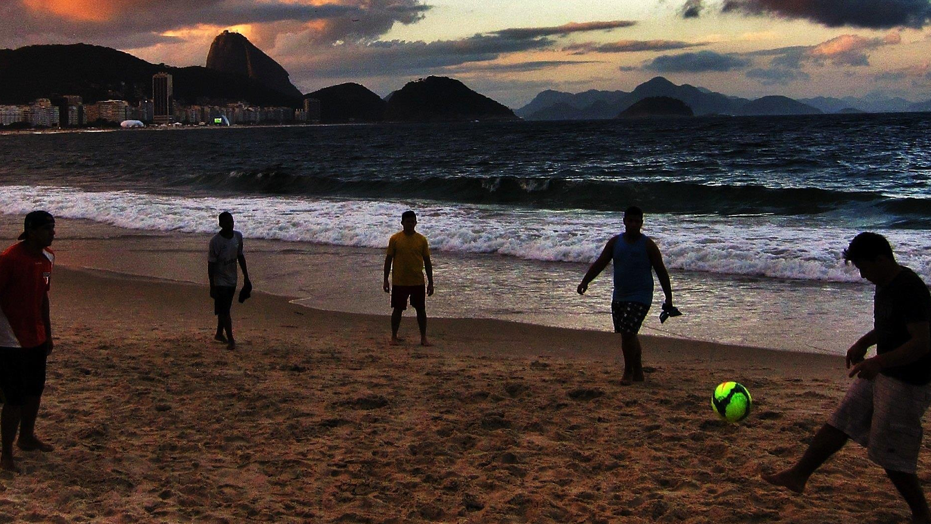 foci, strandfoci, tengerpart, Copacabana, Brazília 