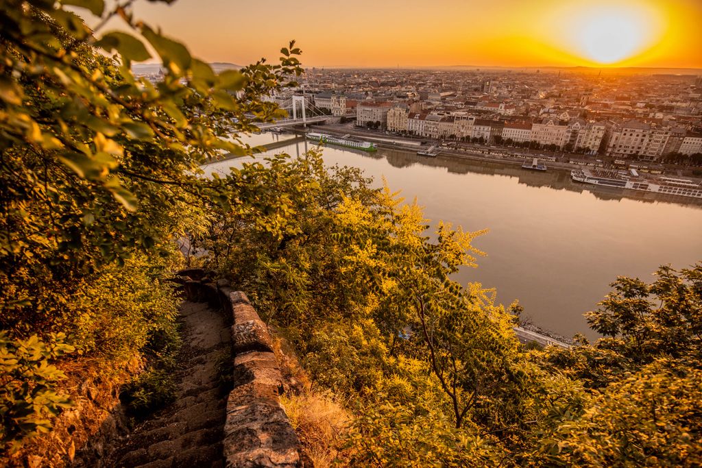napsütés, nap, napfelkelte, Gellért-hegy Budapest 