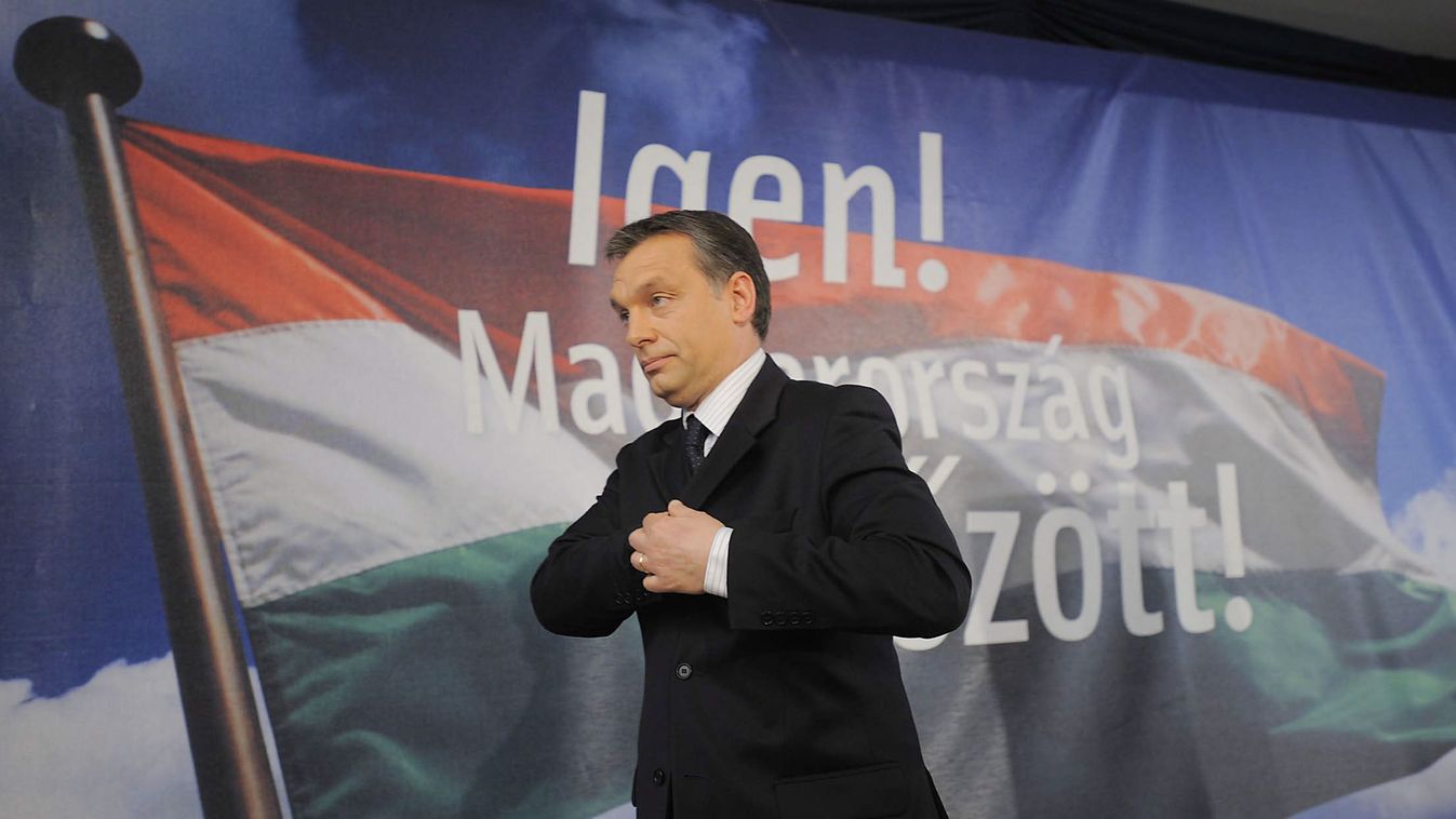 Orbán Viktor, a Fidesz elnöke, miután értékelte a szociális népszavazás eredményét a Polgárok Házában, 2008. március 9-én 