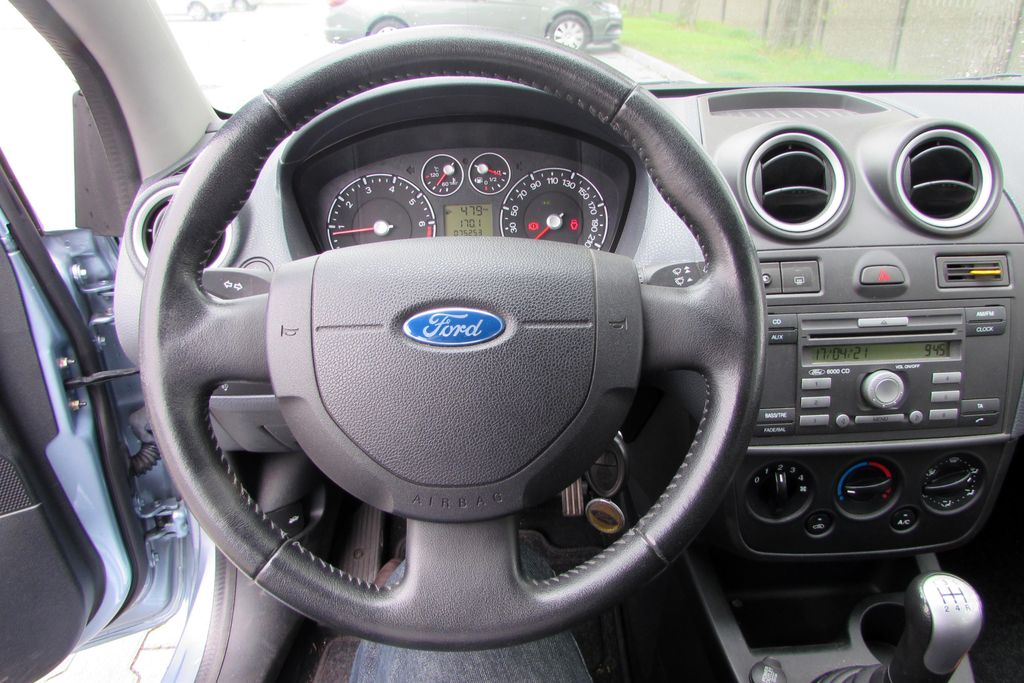 Ford Fiesta Mk5 használtautó 