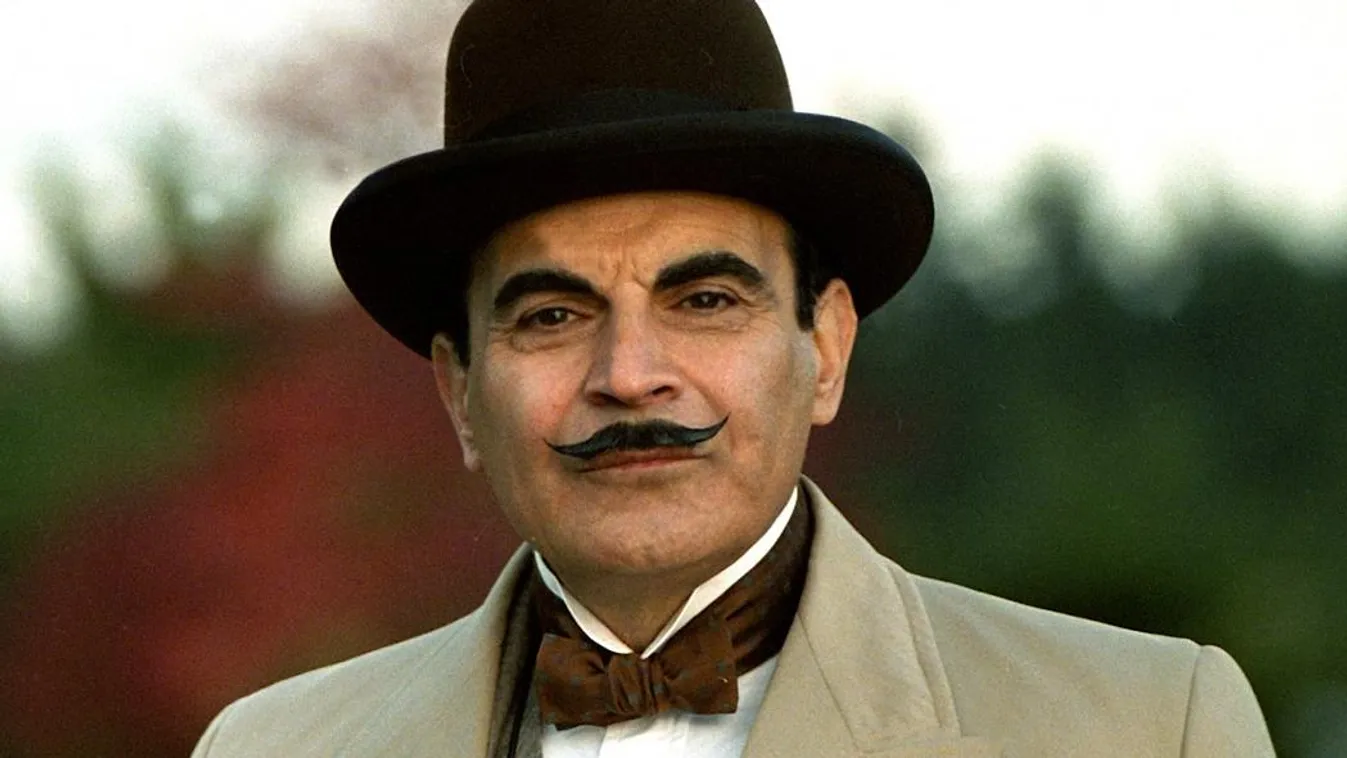 David Suchet mint Poirot felügyelő 