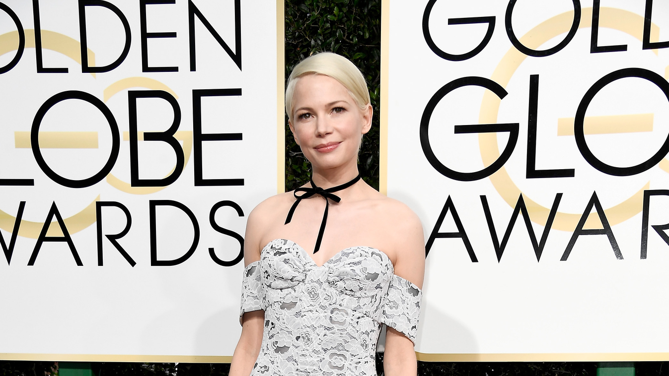74th Annual Golden Globe Awards - Arrivals GettyImageRank1 VERTICAL USA California Beverly Hills - California Award Television Show Golden Globe Awards Awards Ceremony Photography Film Industry FASHION Michelle Williams - Actress Arts Culture and Entertai