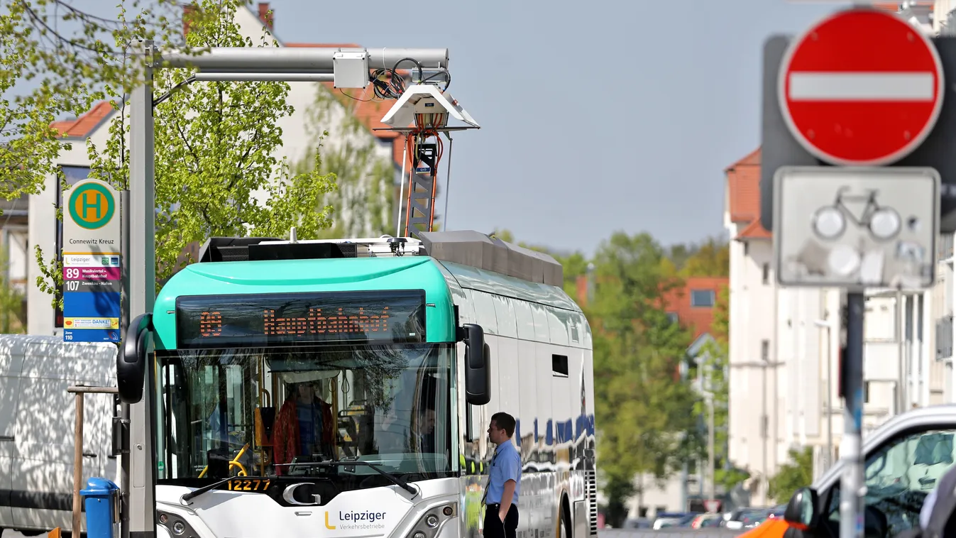 Electric bus presented in Leipzig electric bus SQUARE FORMAT 