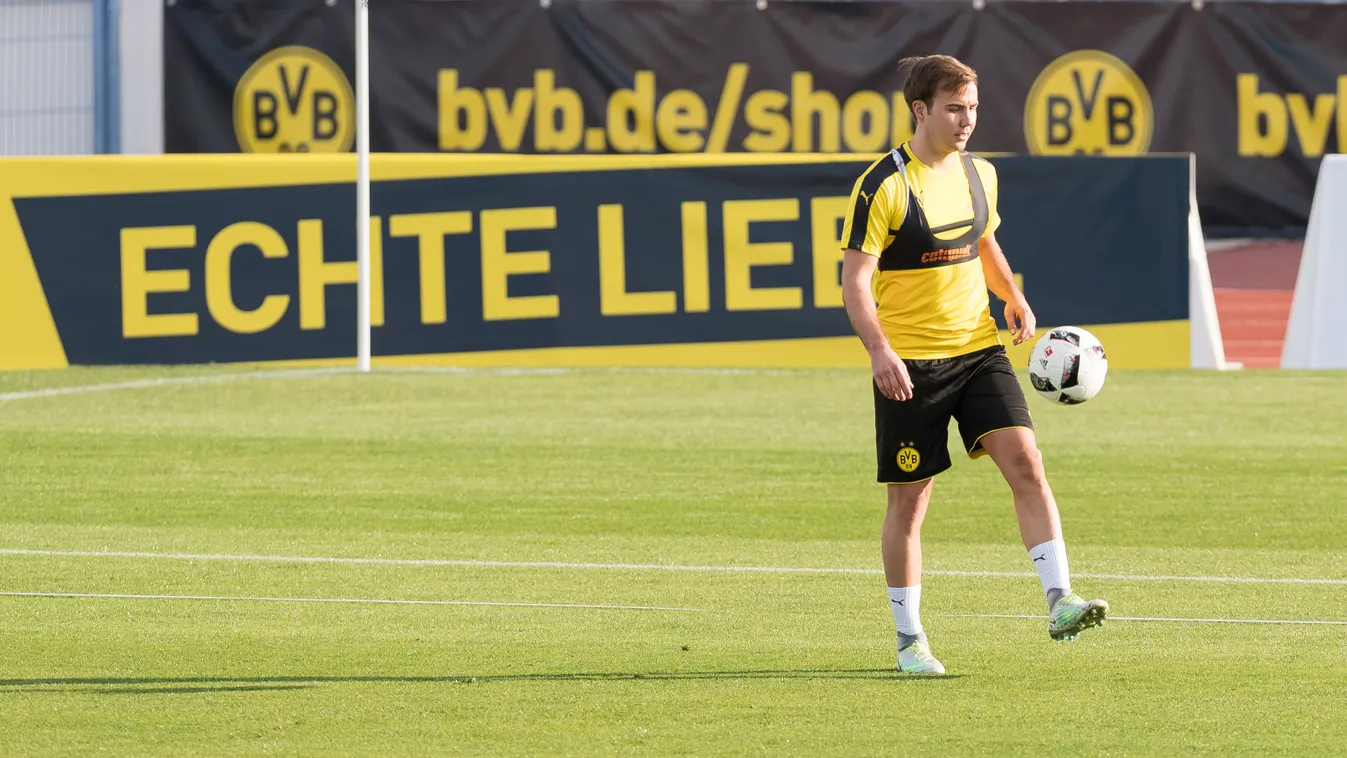 Borussia Dortmund training camp in Spain bundesliga 